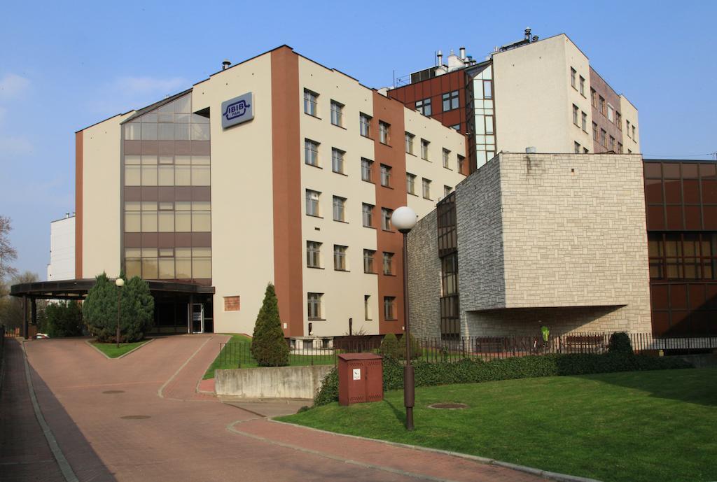 Centrum Konferencyjne Ibib Pan Warsaw Exterior photo